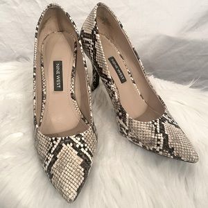 Nine West snake skin print heels size 5